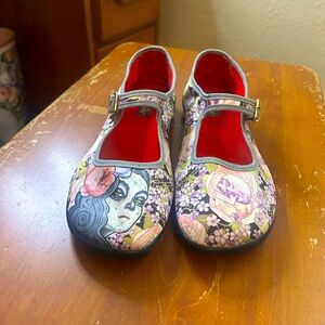Día De Los Muertos flats by Hot Chocolate Design
